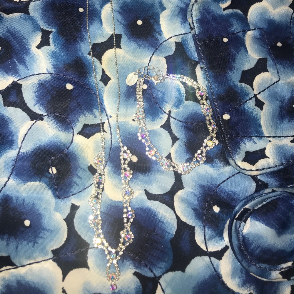 Claire jewelry set( bracelet+necklace